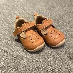 Brown Mary Jane stride rite shoes